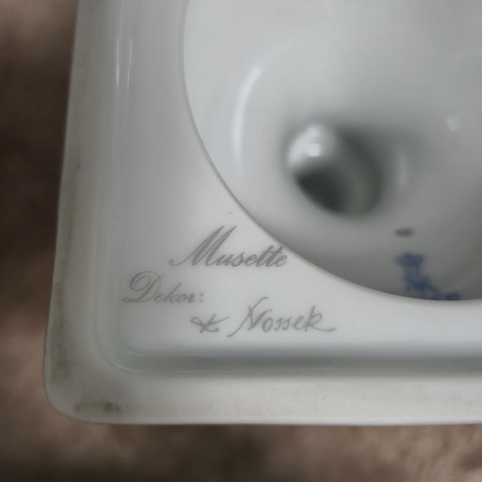 Ваза из фарфора каминная -  Kaiser - 42  см - Германия