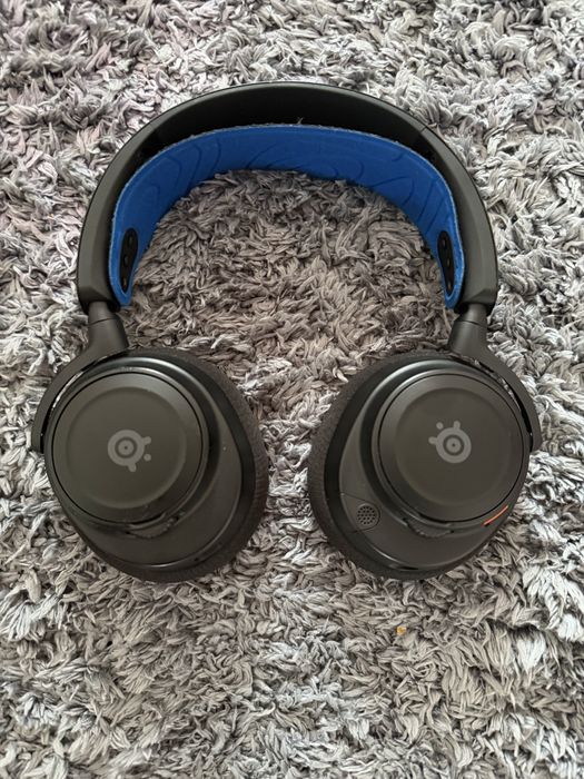 Headset SteelSeries Arctis Nova 7P PC/PS5/PS4