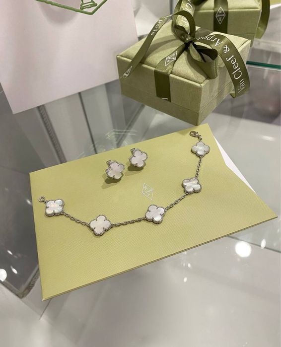 Браслет Van Cleef & Arpels Сережки Ван Кліф Картье