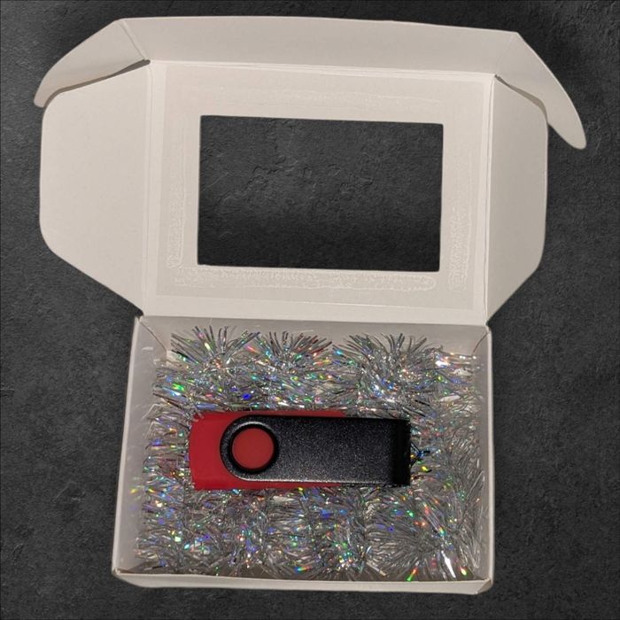 Українська музика, флешка з піснями, 1000 пісень!