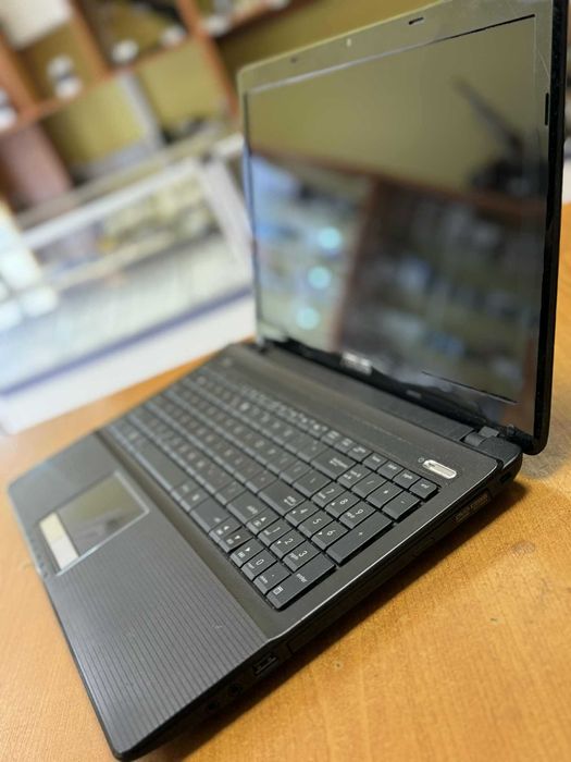 Laptop Asus K35U