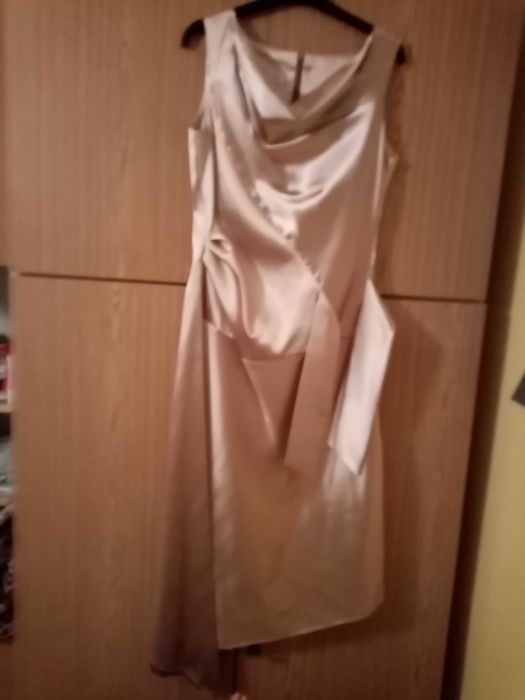 Sukienka jasny róż