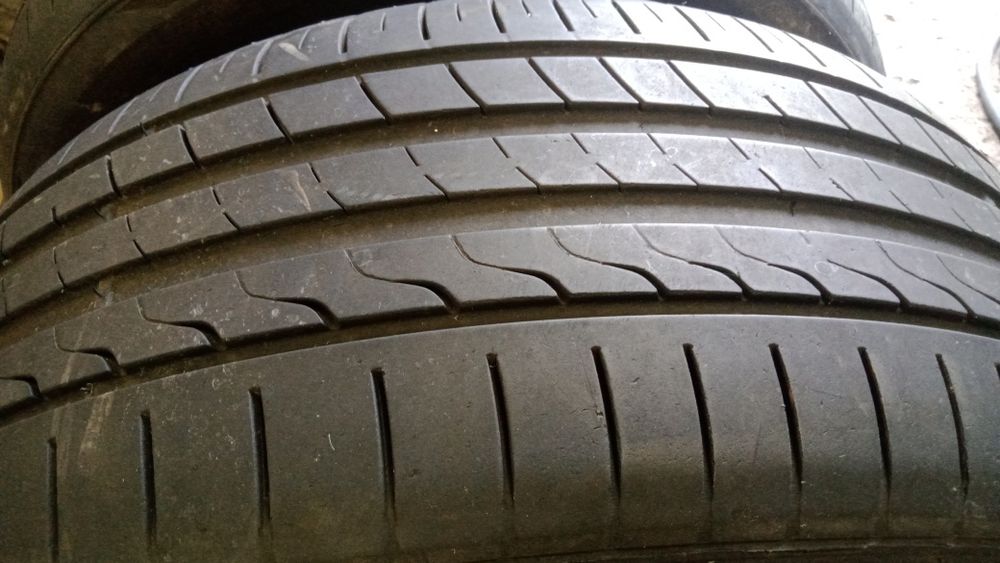 Продам резиновый экоспорт 225/50 17