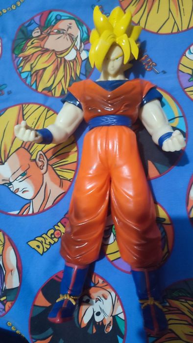 Song Goku Gigante Ab Toys