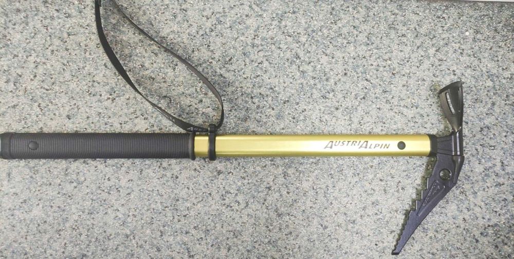 Ледоруб AustriAlpin Compact 2 PC67D