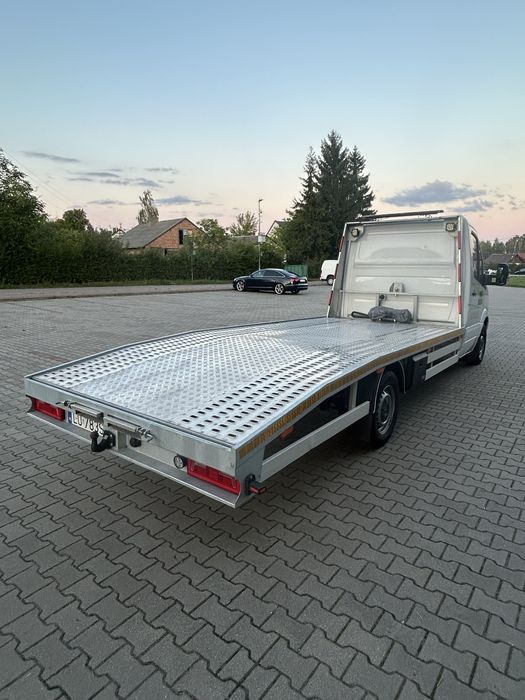 Pomoc drogowa 24h, Autoholowanie, Autolaweta, Mobilna Wulkanizacja
