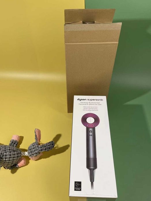 Stan idealny suszarka do włosów prezent Fuksja-nowa