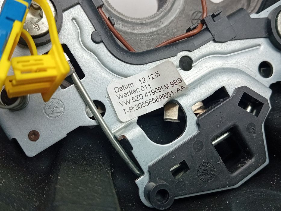 Volante de direção VOLKSWAGEN Fox (5Z1, 5Z3, 5Z4)