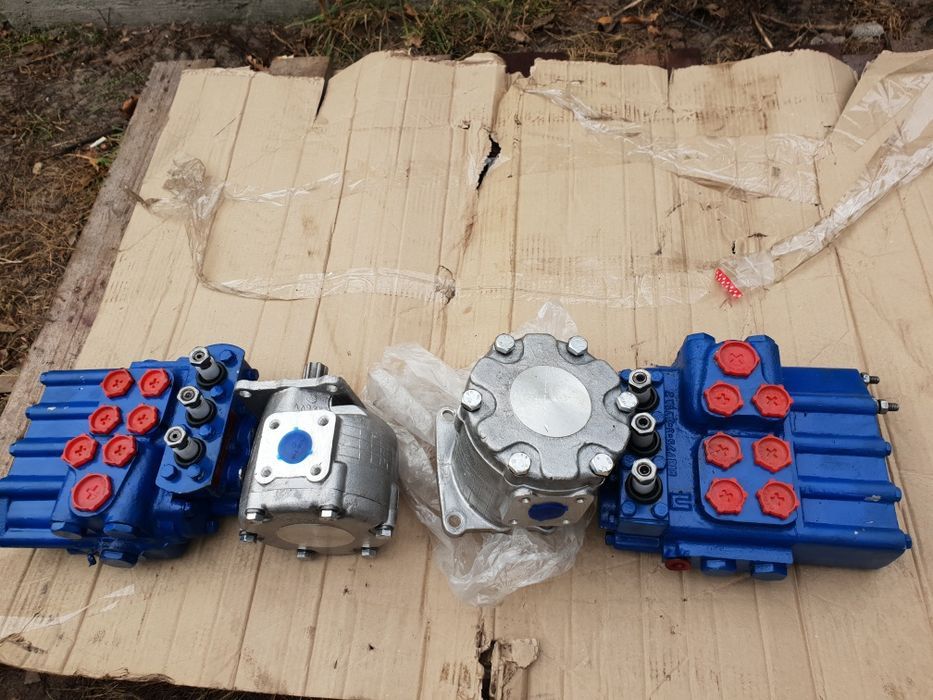 Розподільник мТз Р-80 Рп70 рп75 НШ-32 д-240 МтЗ 80.892.1221.1025