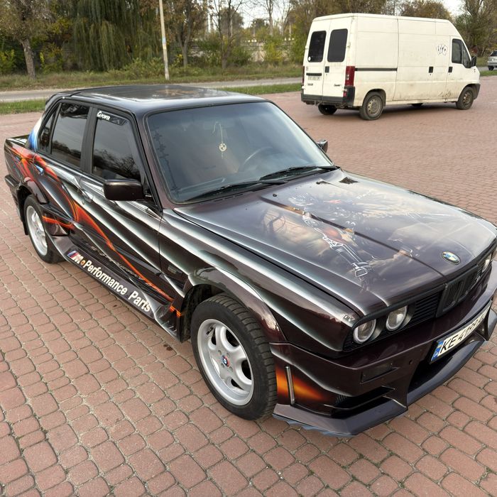 Продам БМВ е30 м50б25