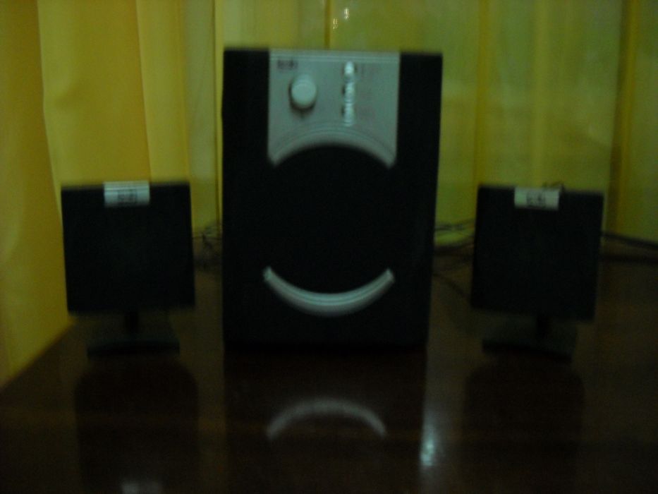 Стационарные колонки 4u A500тип 2.1