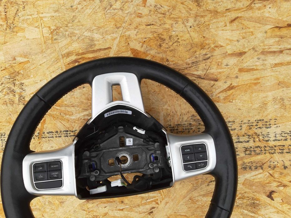 Kierownica Dodge Caravan 11-19r RT grzana