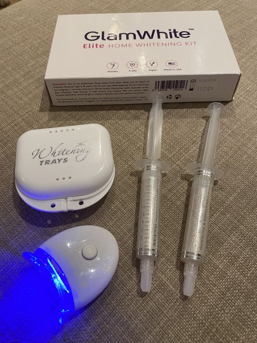 Branqueador de dentes GlamWhite Elite kit
