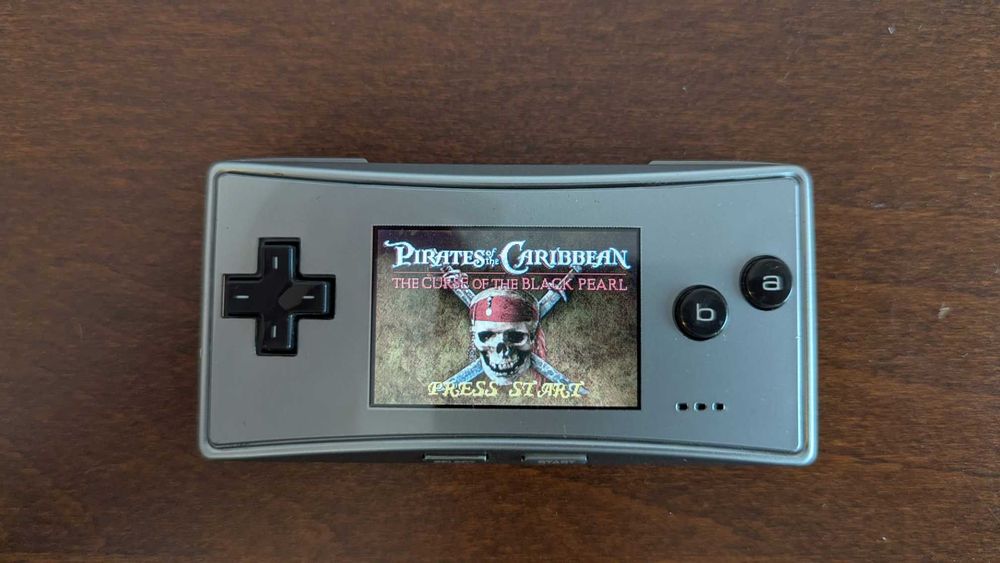 Gameboy Micro, Prateado