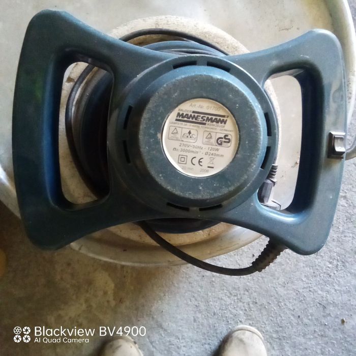 Поліровочна ексцентрикова машинка