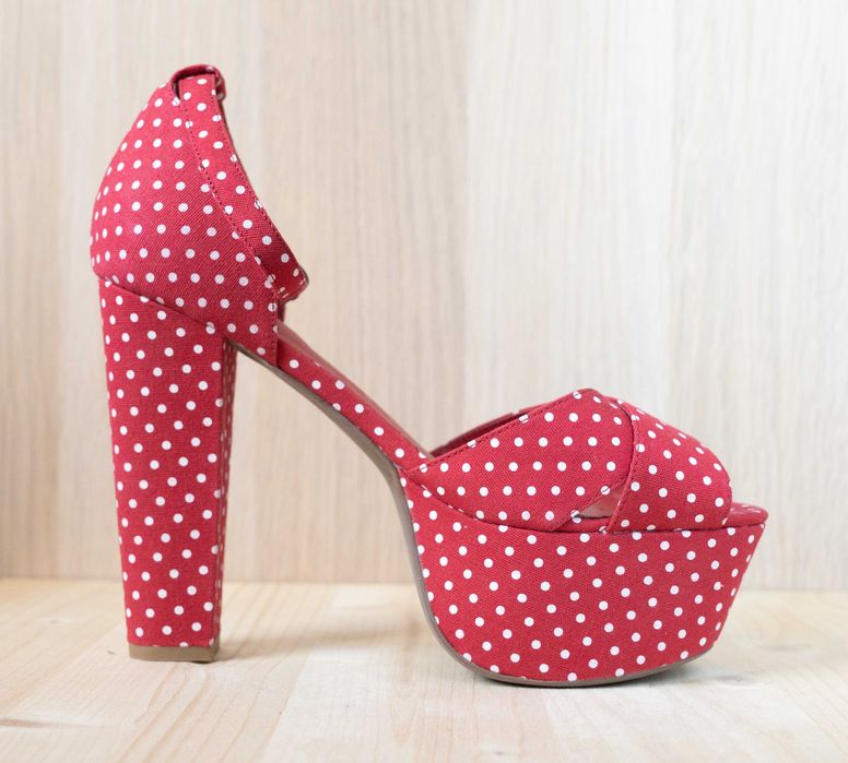 Nowe buty na platformie Jeffrey Campbell czerwone pin-up rozmiar 40