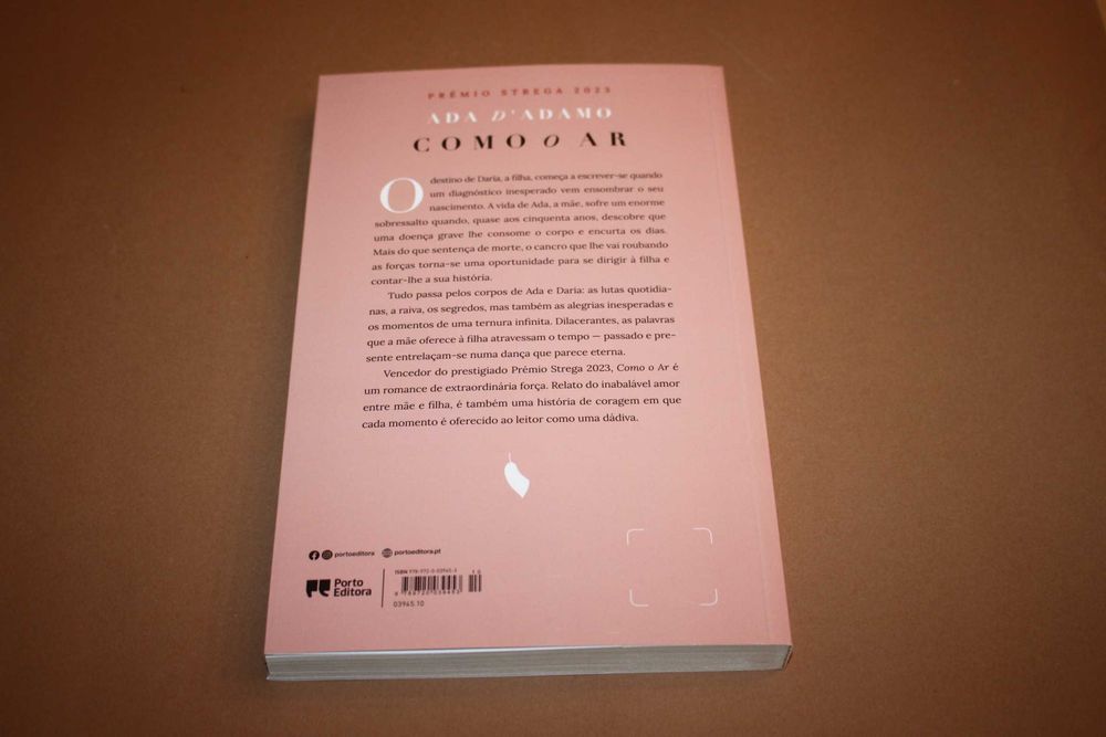 ' Como o Ar// Ada D'Adamo