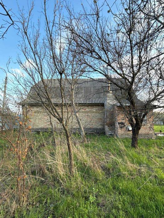 Продаж  житлового будинку в Чигирині. Можливо і під бізнес.