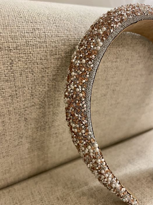 Bandolete com cristais rosa gold e prateados