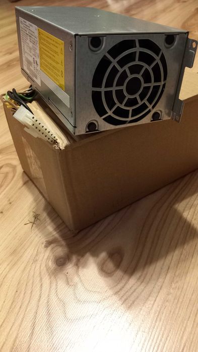 Zasilacz Fujitsu DPS-250AB-82A 250W – sprawny