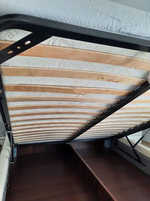 Łóżko tapicerowane dwuosobowe