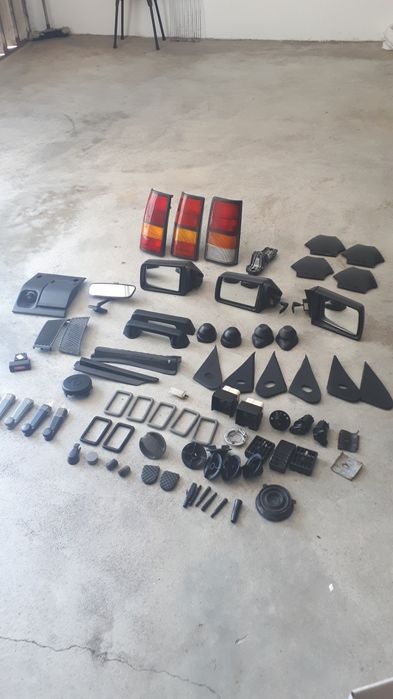 Diverso material, peças e acessórios originais Opel Corsa-A Mk1 e Mk2