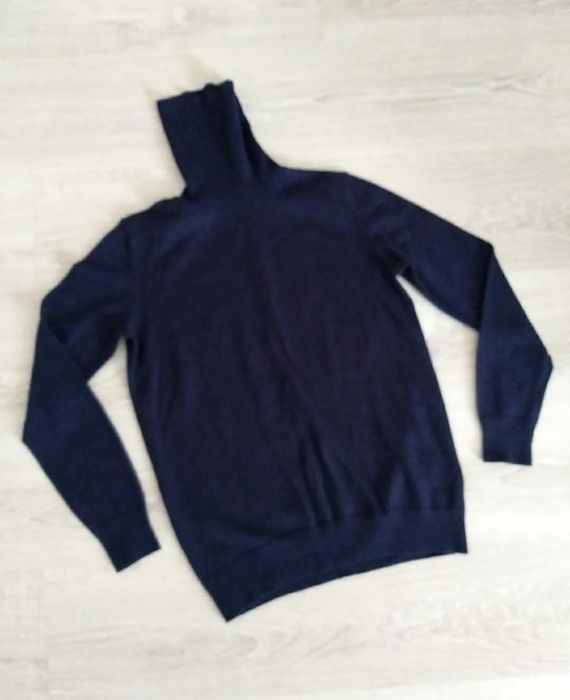 Продам GAP merino wool