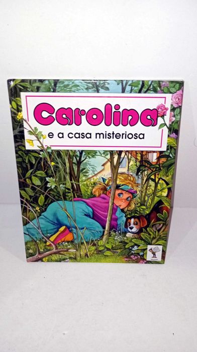 Carolina and the Mysterious House