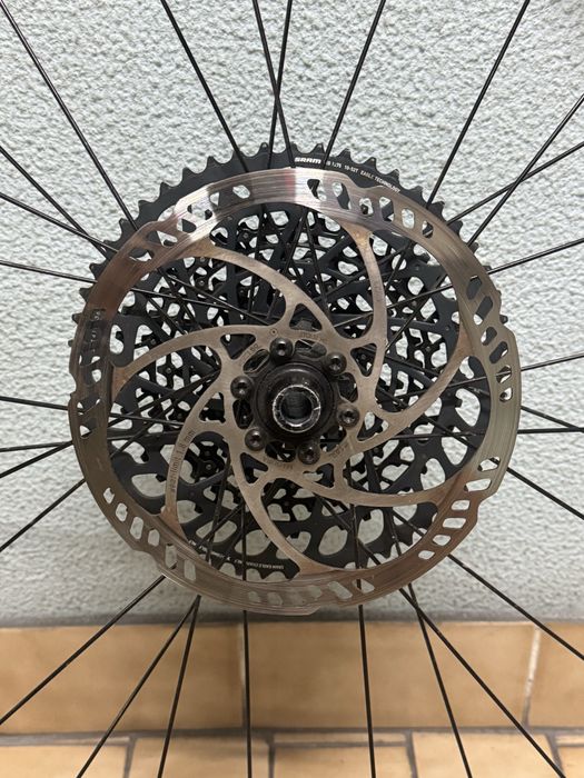 Rodas Syncros 29 + Sram  Eagle 12 + Discos Magura + Schwalbe Rocket