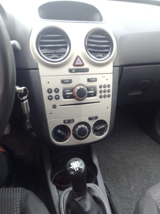 Opel corsa 1.3 CDTI