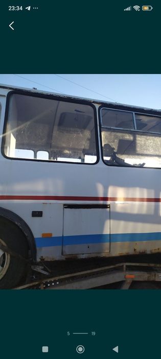 Лобове Скло  до автобуса бокові вікна