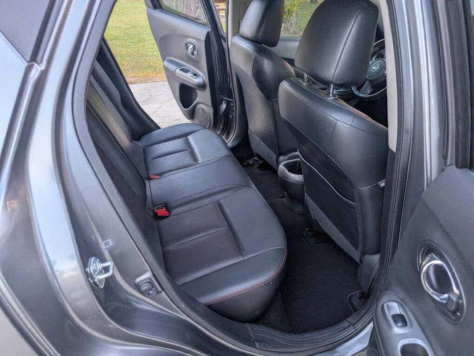 Nissan JUKE SL      2015