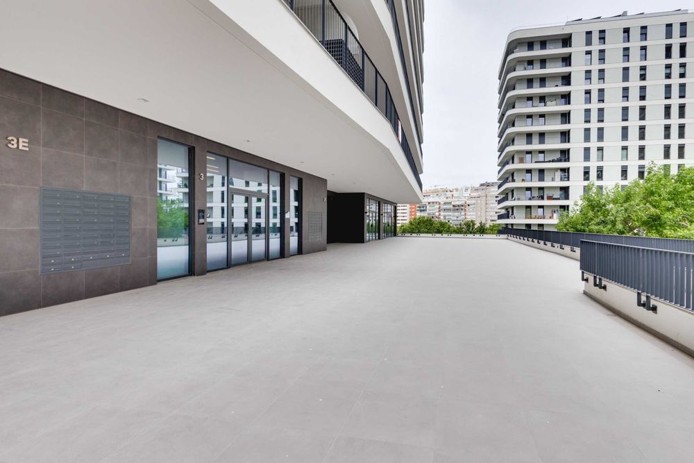 T3 Novo a Estrear (136m²) – Prestigiado Condomínio Vista Mirear, Miraflores