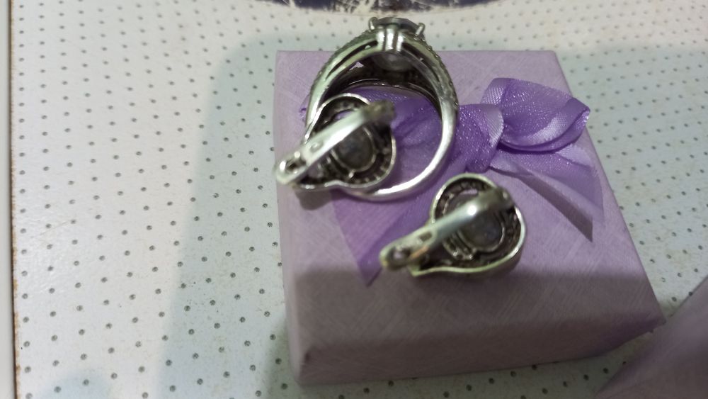 Набір шикарний срібний