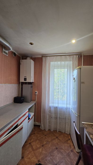 Продаж 2к на 3 поверсі, АГВ