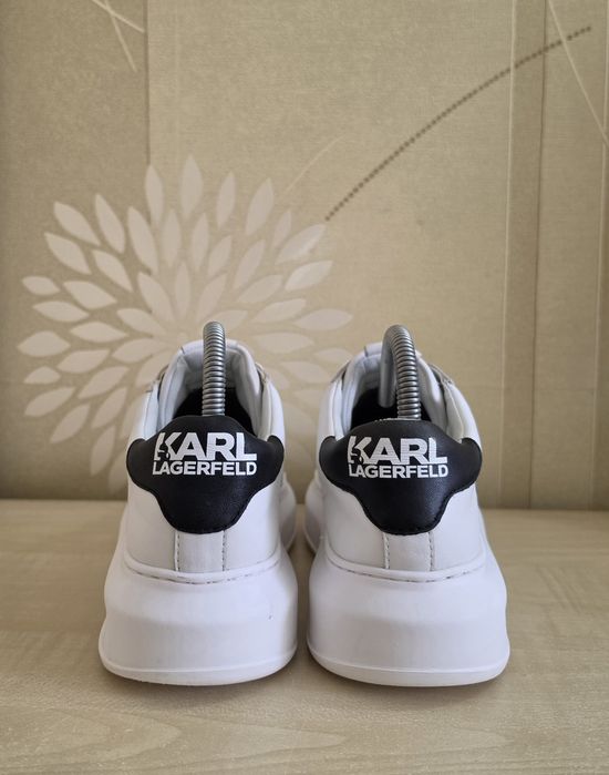Жіночі білі шкіряні кросівки Karl Lagerfeld оригінал розмір 37