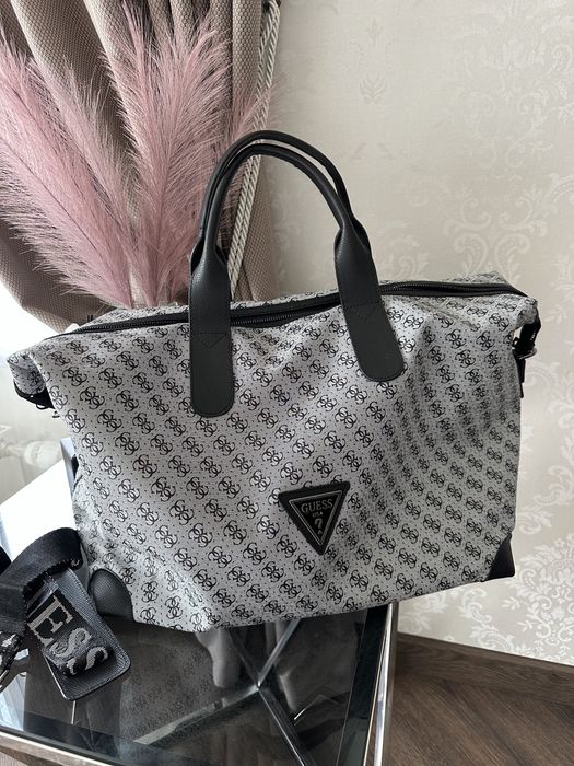 жіноча сумка шопер guess дорожня сумка