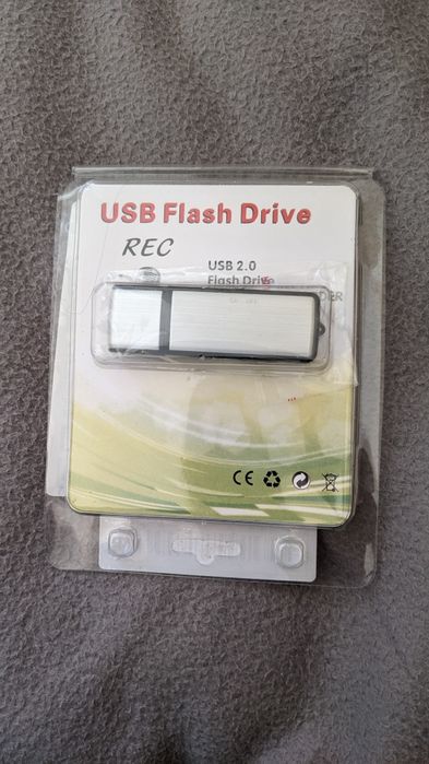 Диктофон. Прихований аудіореєстратор на флеш- пам'яті