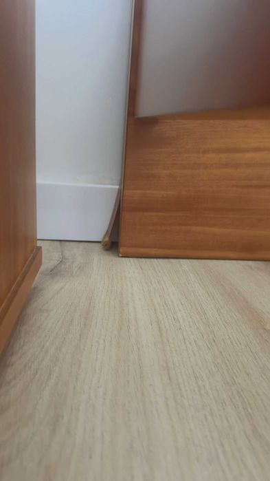 Conjunto quarto de casal em madeira