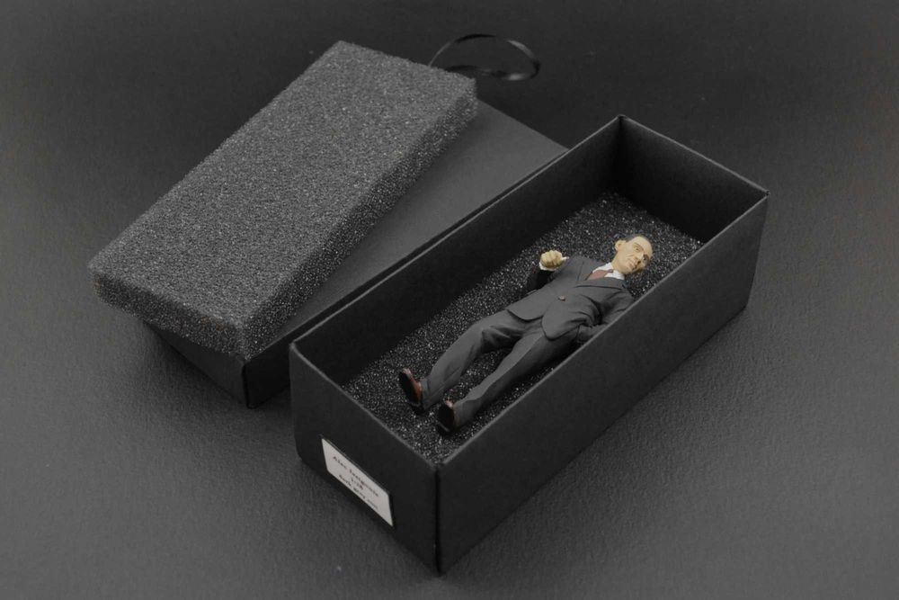 Alec Issigonis Figurka 1:18 Mini Morris Cooper Kyosho Norev  NO CAR