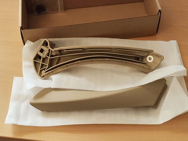 KIT Puxadores Pegas Interiores Portas BMW E90 E91  (NOVO)