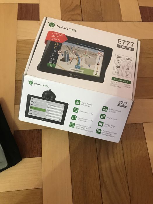 Навігатор Navitel E777 TRUCk