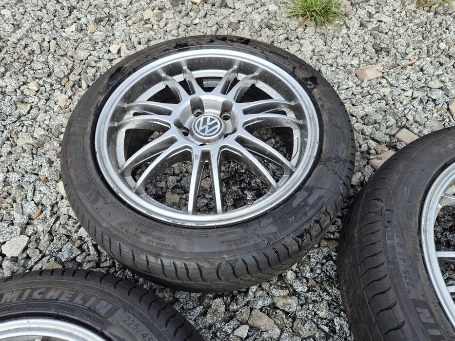 Koła letnie 17x7J 5x112 225/45 R17 Michelin 25r.