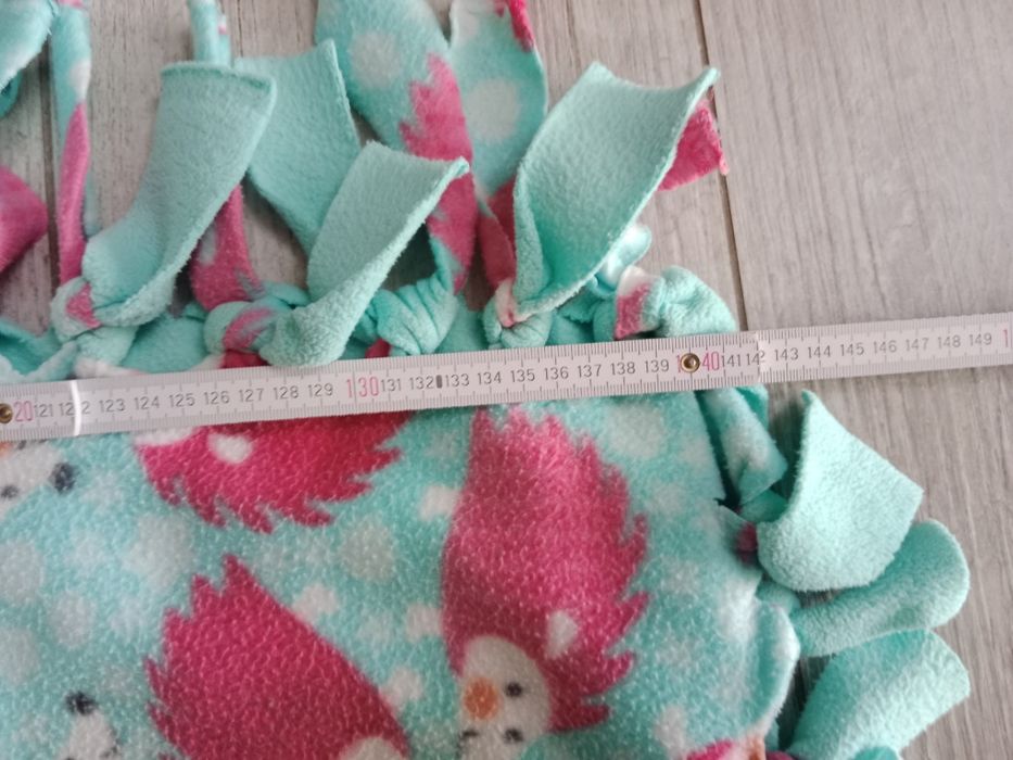 Koc z frędzelkami