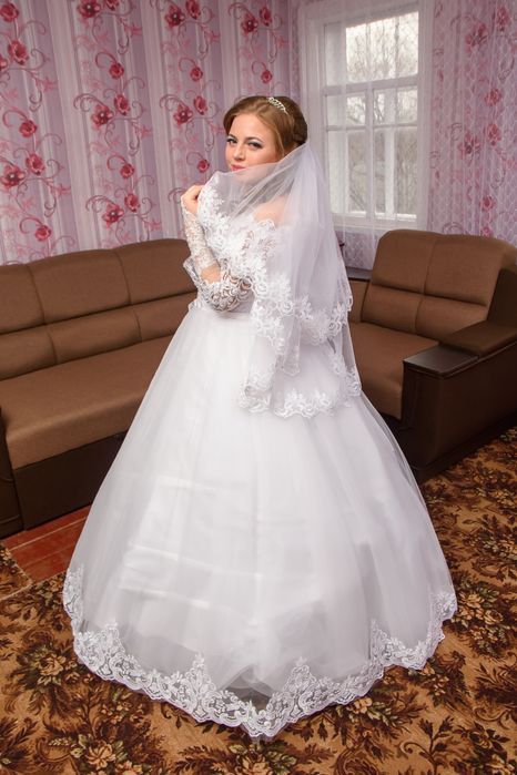 Свадебное платье