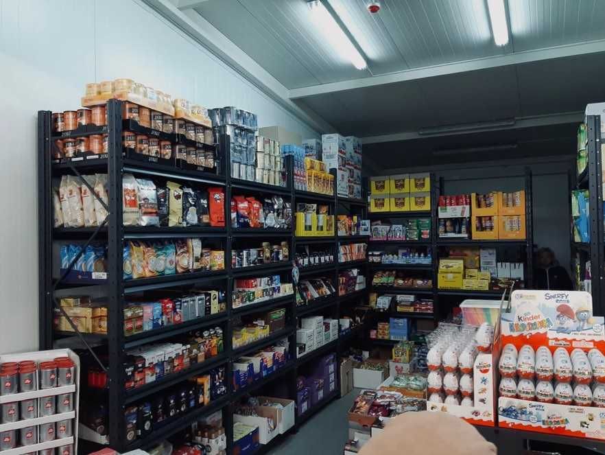 Стелажі в магазин, розрахункові зони, холодильники. Торгове обладнання