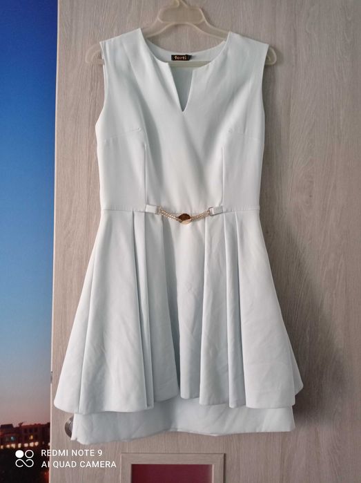 Sukienka w kolorze baby blues