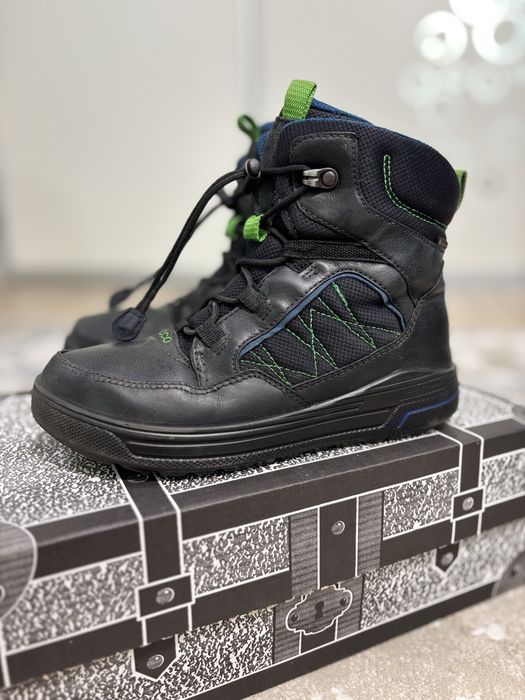 Ecco ботинки 37 розмір