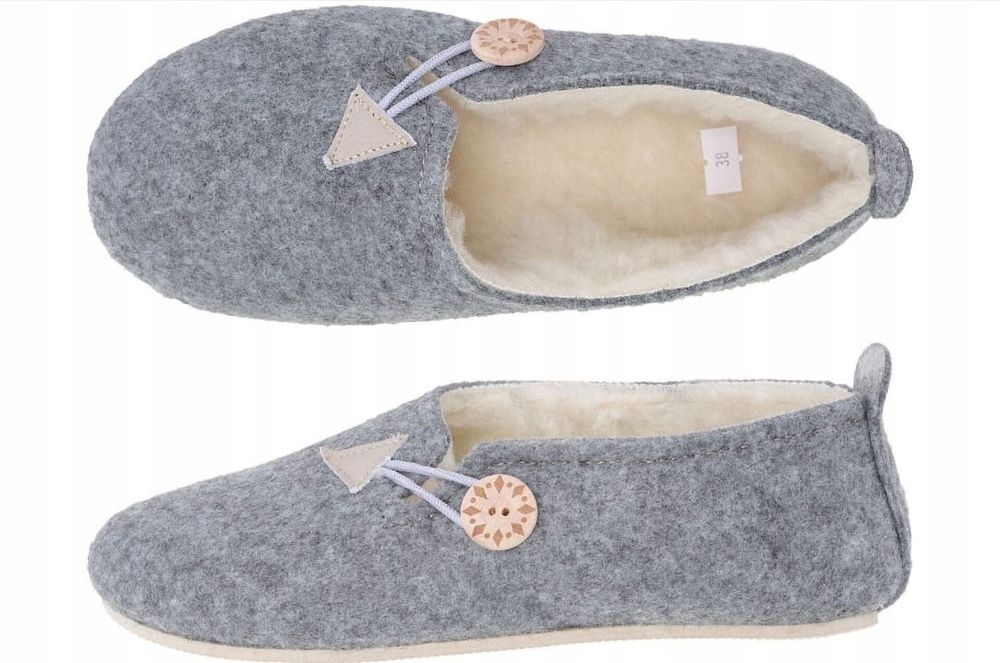 Bambosze filc kapcie 37 rozm. ocieplane łapcie kożuch pantofle polskie