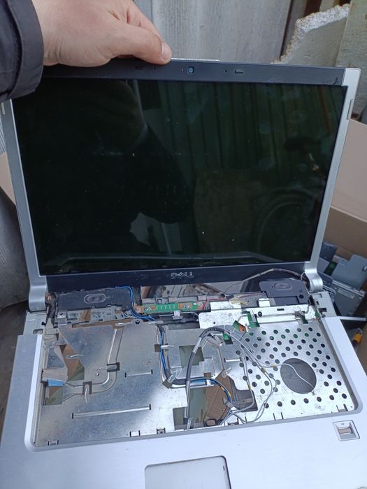 400грн  за все що на фото